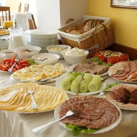 Grazyna Устронь