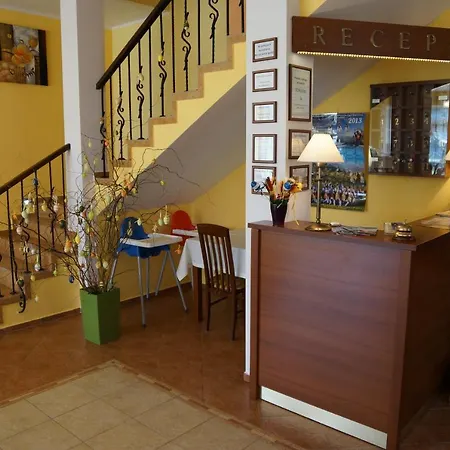 Grazyna Homestay *